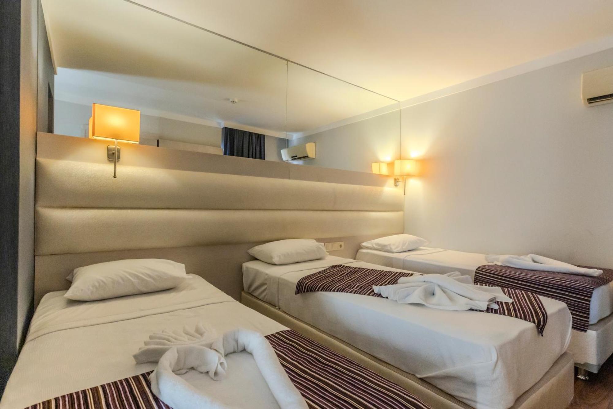 Gold Butik Otel Μαρμαρίς Εξωτερικό φωτογραφία