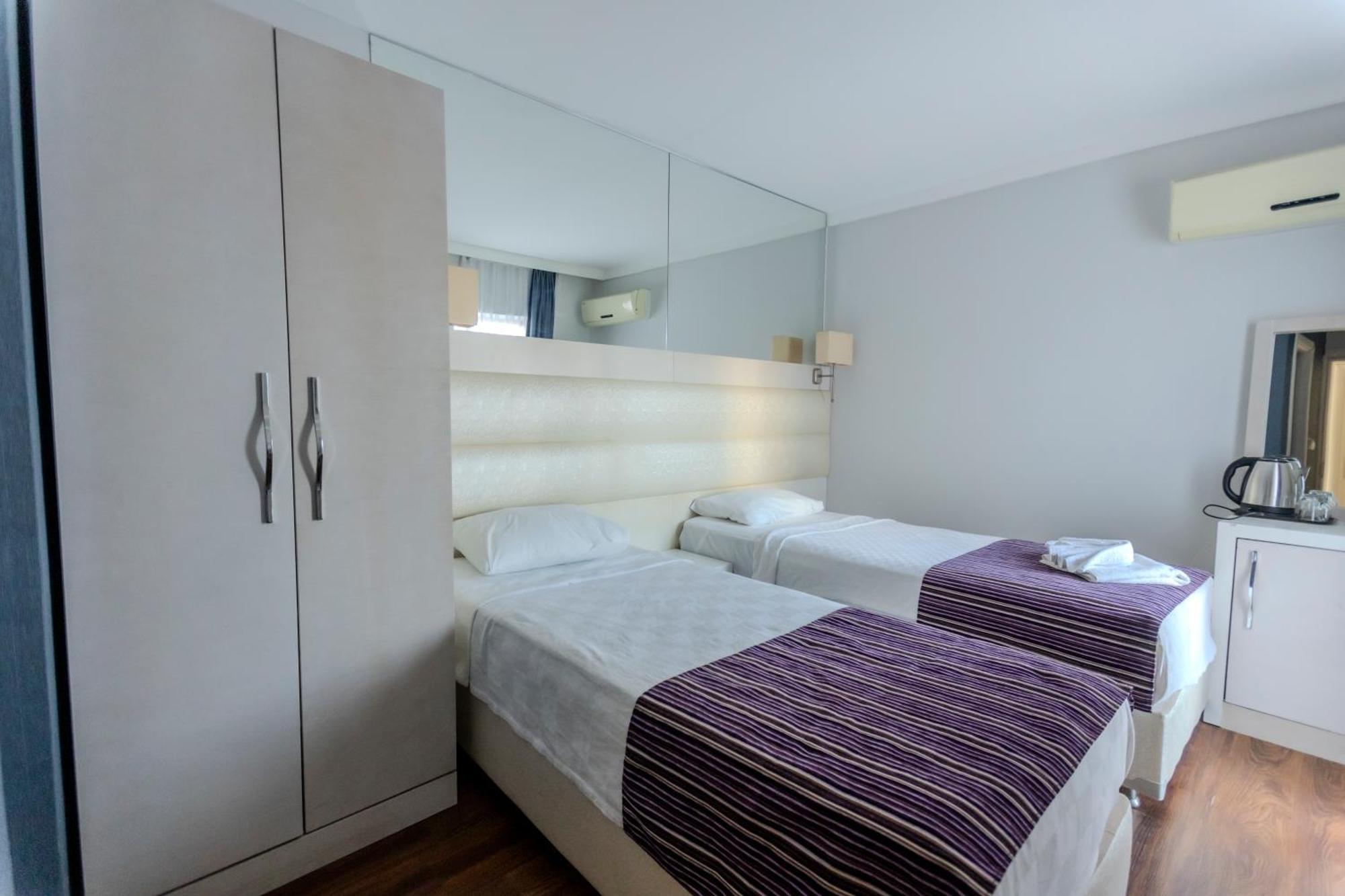 Gold Butik Otel Μαρμαρίς Εξωτερικό φωτογραφία